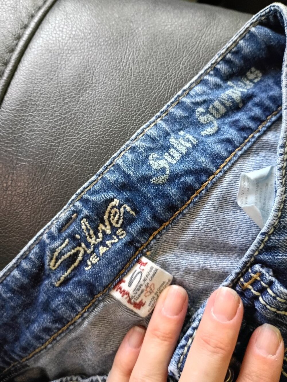 Jeans - Picture 4 of 6